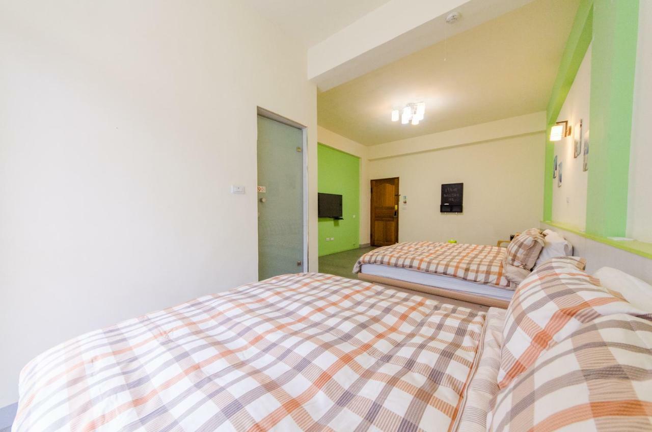 Beautiful Dream Tainan Homestay Exterior foto